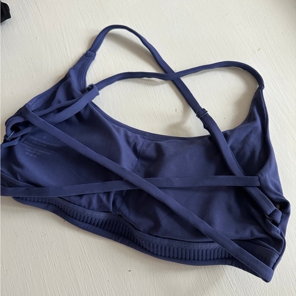 ❗️SOLD❗️Balance Athletica | Vitality Cloud II Strappy Bra - Picture 10 of 11